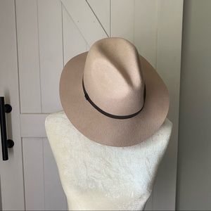 Tan Felt Hat